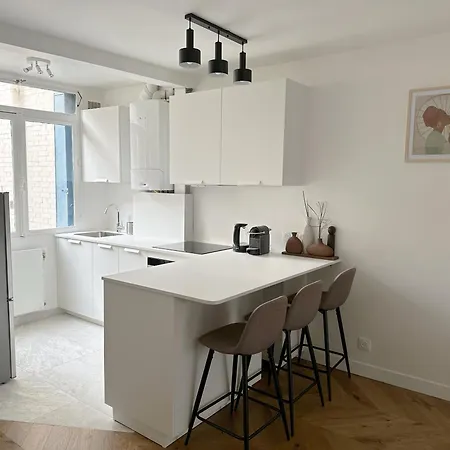 Apartment Niche En Centre-ville Saint-Germain-en-Laye