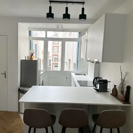 Niche En Centre-ville Saint-Germain-en-Laye
